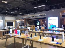 onezero美承-"高端电器,电子产品集合店,好多商场都有的.